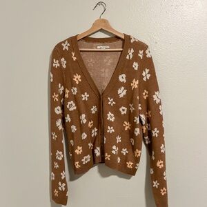 American Eagle Floral Cardigan